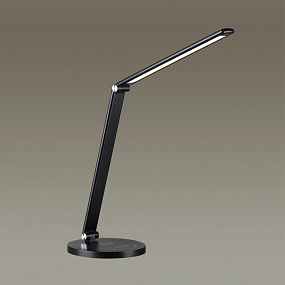 Светодиодная настольная лампа Odeon Light UMA 4387/7TL