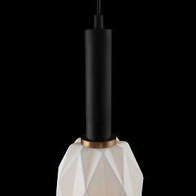 Подвесной светильник Freya Delta FR9001PL-01B