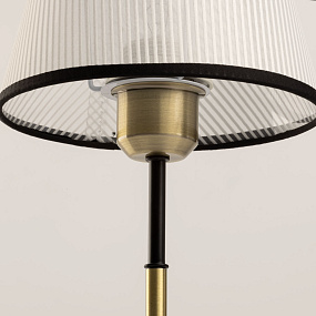 Настольная лампа De City Конрад 667034401