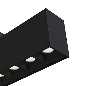 Трековый светодиодный светильник для магнитного трека Maytoni Track lamps TR014-2-20W4K-B